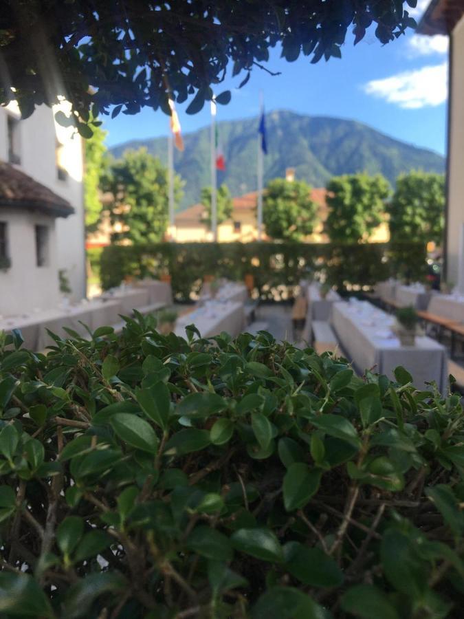 Hotel Ristorante La Casona Feltre Exteriör bild